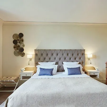 Hotel Le Grand - Domaine De 4*