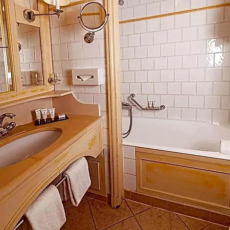 Le Grand - Domaine De Hotel