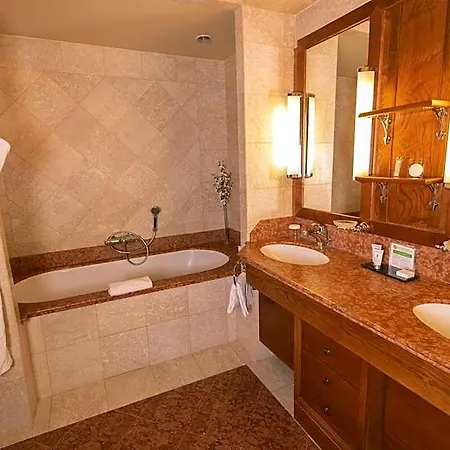 Le Grand - Domaine De Hotel