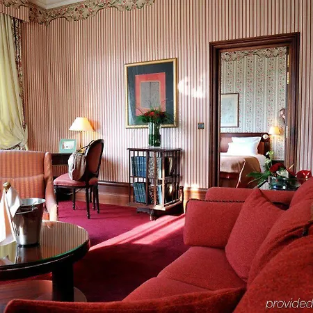 Le Grand - Domaine De Hotel